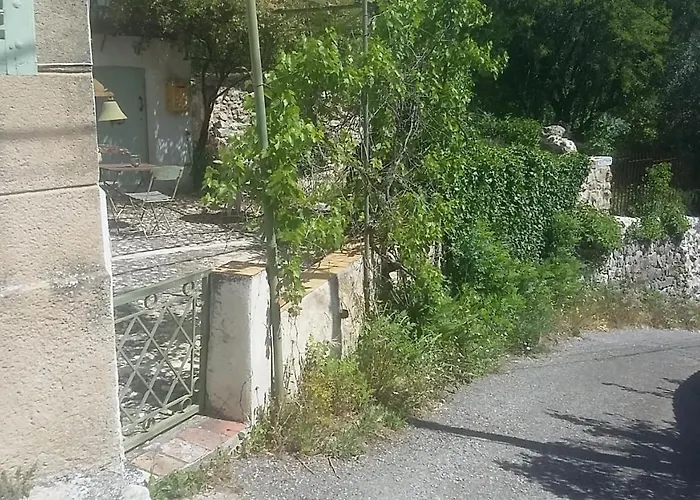 Appartement Dans Hameau Provencal